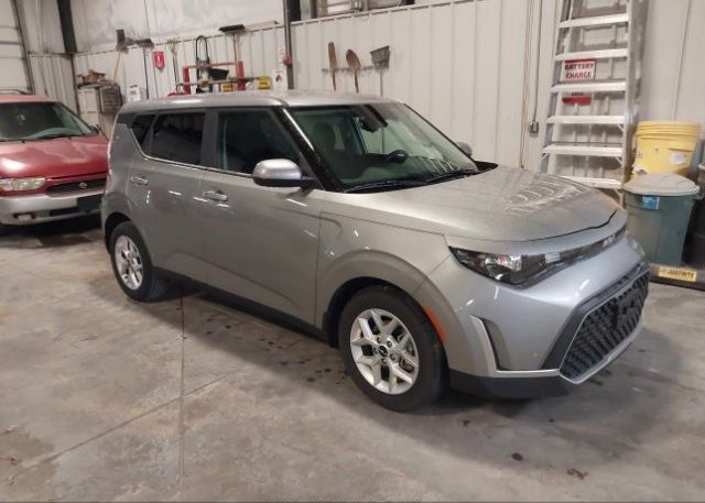 2023 KIA SOUL (VIN: KNDJ23AU2P7883537)
