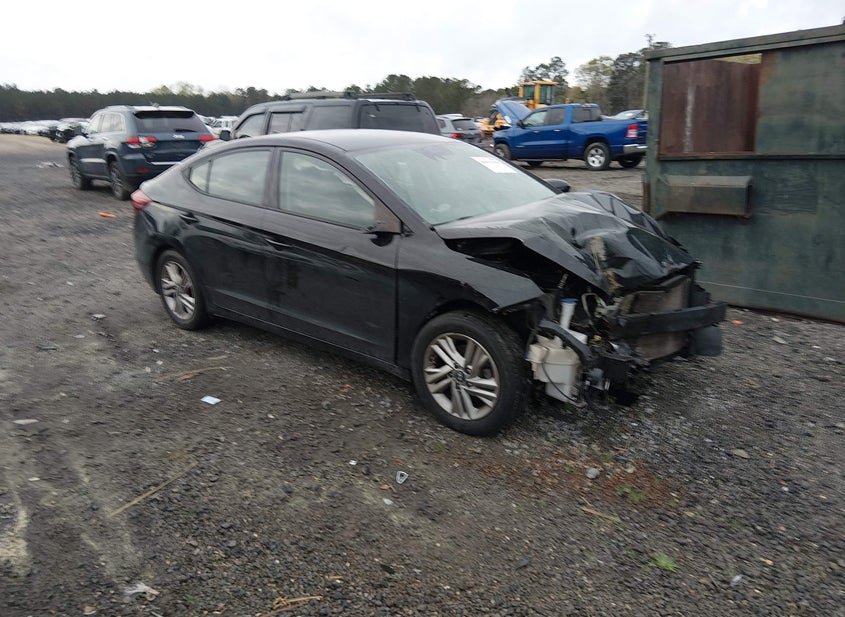 2019 Hyundai Elantra 2.0L photo