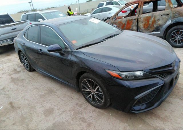 2022 TOYOTA CAMRY (VIN: 4T1G11AK4NU649099)