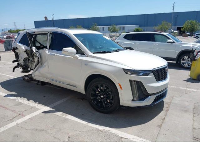 2021 CADILLAC XT6 (VIN: 1GYKPBR49MZ216821)