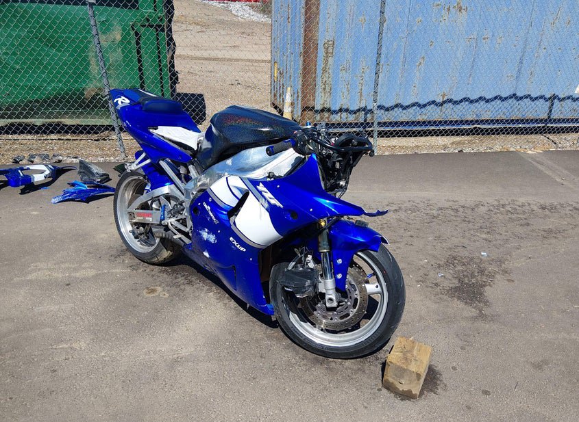 2001 Yamaha Yzfr1 4 photo