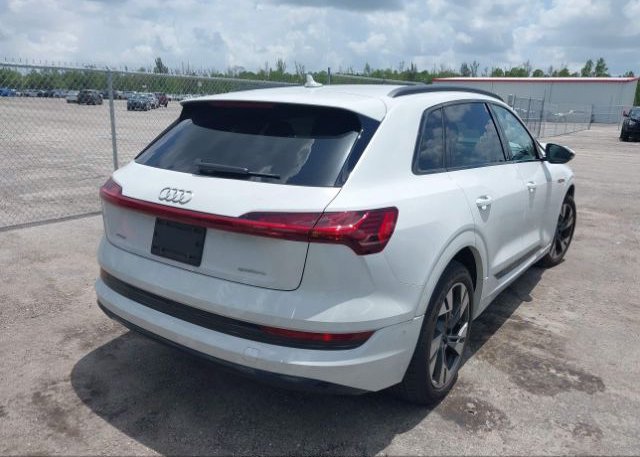 2022 AUDI E-TRON(VIN: WA1AAAGE4NB007323
