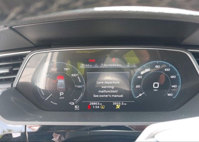 2022 AUDI E-TRON(VIN: WA1AAAGE4NB007323