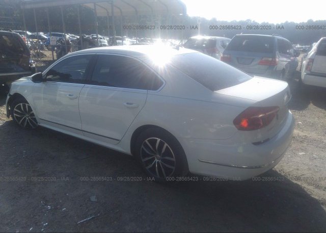 купить 2016 VOLKSWAGEN PASSAT 1VWBT7A31GC025030