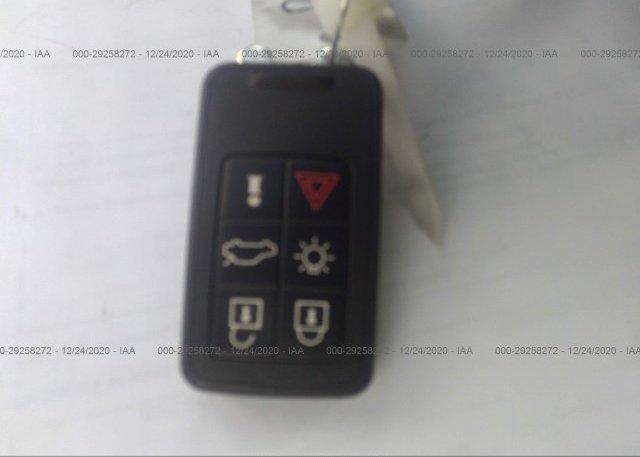 YV4982DL0A2081696 2010 VOLVO XC60