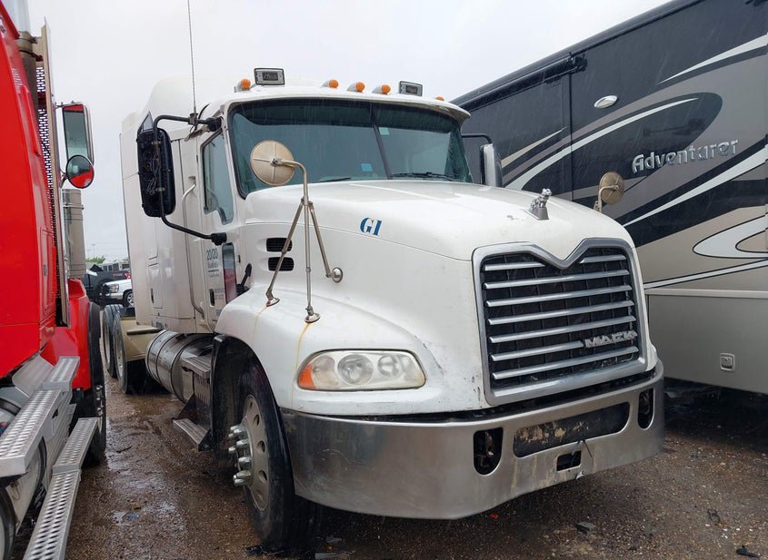2016 Mack 600 photo