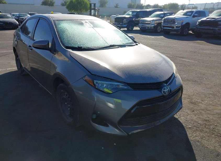 2017 TOYOTA COROLLA LE photo