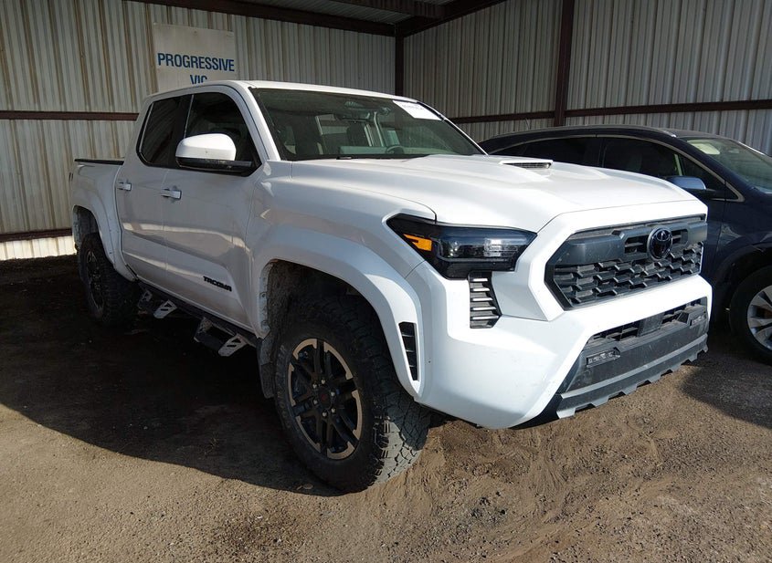 2025 Toyota Tacoma 2.4L (VIN: 3TMLB5JN9SM187477)