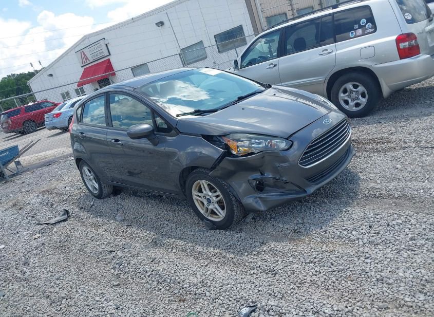 2019 FORD FIESTA SE photo