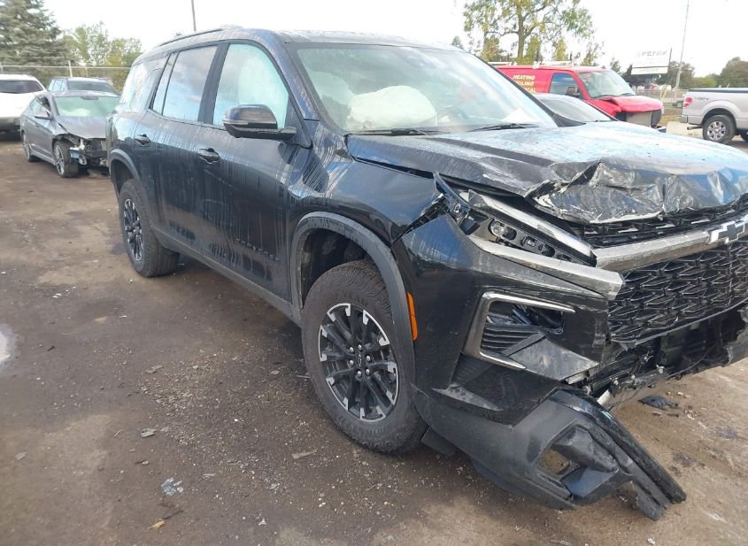 2025 CHEVROLET TRAVERSE AWD Z71 photo