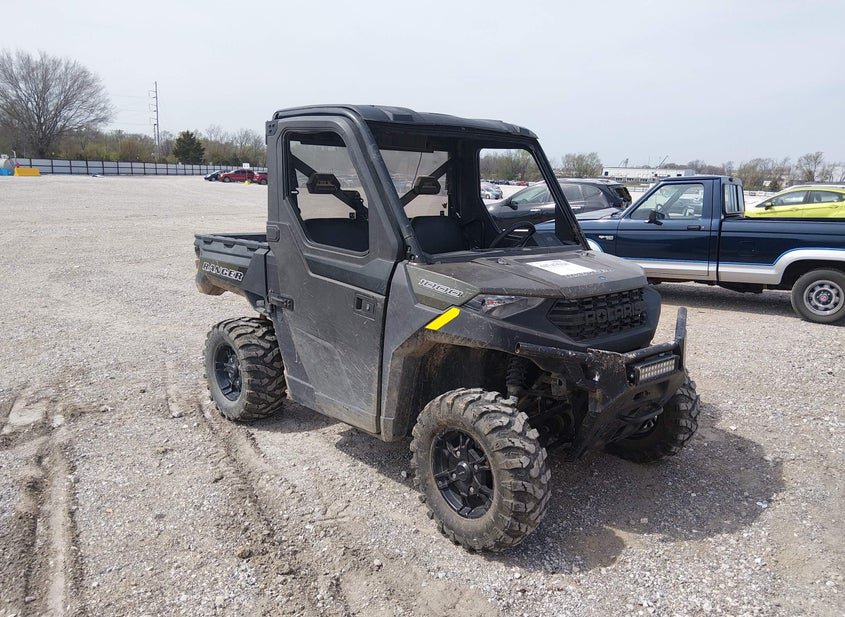2022 Polaris Ranger 2 photo