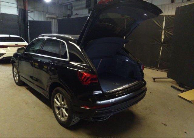 2022 AUDI Q3 VIN: WA1EECF30N1031240