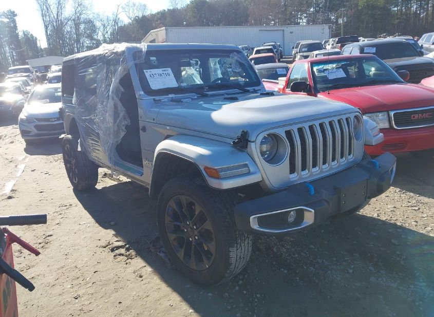 2023 JEEP WRANGLER 4XE SAHARA 4X4 photo