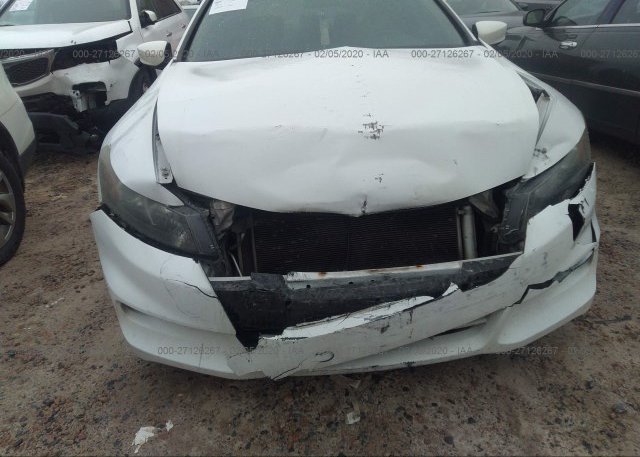 1HGCS2B86BA000833 2011 Honda ACCORD CPE