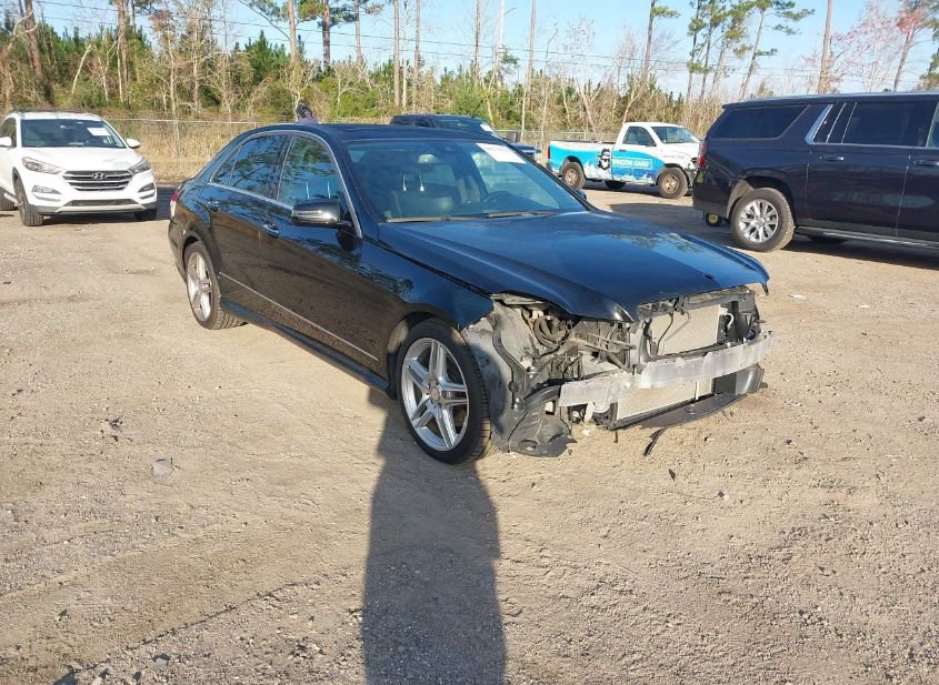 2013 MERCEDES-BENZ E 350 4MATIC photo