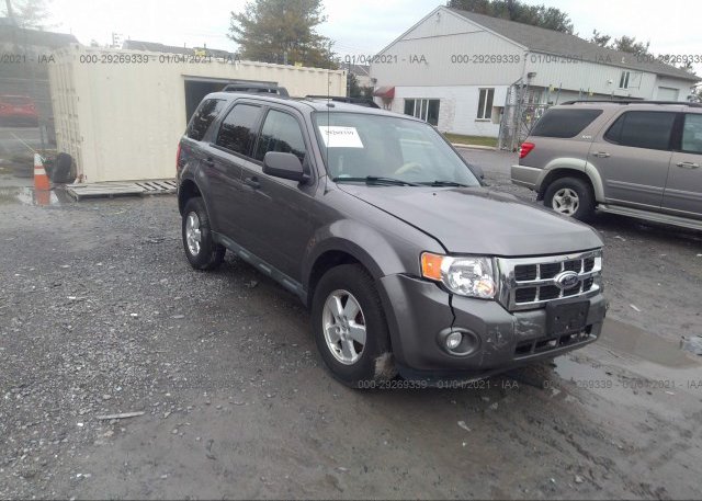 1FMCU0D70BKB88286 2011 FORD ESCAPE