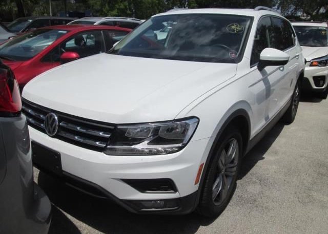 2021 VOLKSWAGEN TIGUAN (VIN: 3VV2B7AX8MM021237)