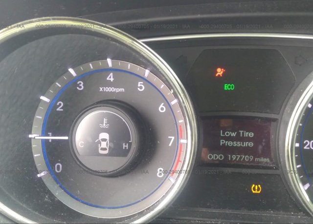 5NPEC4AC5BH167828 2011 HYUNDAI SONATA