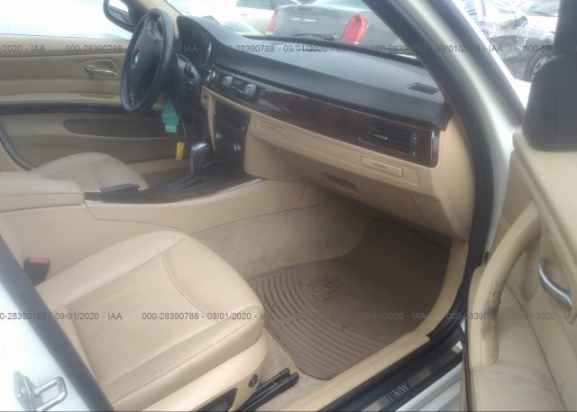пригнать из сша 2011 BMW 3 SERIES WBAPK5C58BA659998