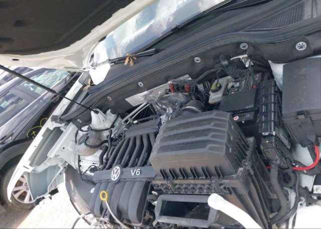 2021 VOLKSWAGEN ATLAS(VIN: 1V2TR2CA5MC575698