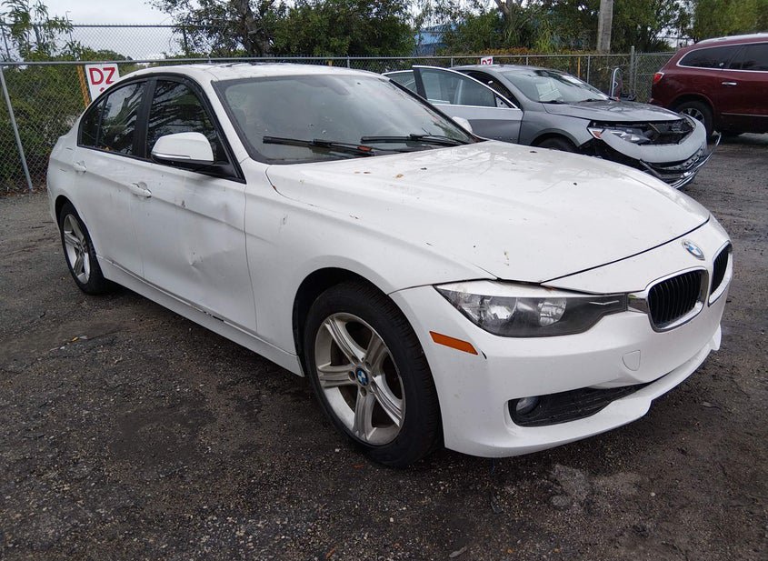 2014 BMW 320I 2.0L photo
