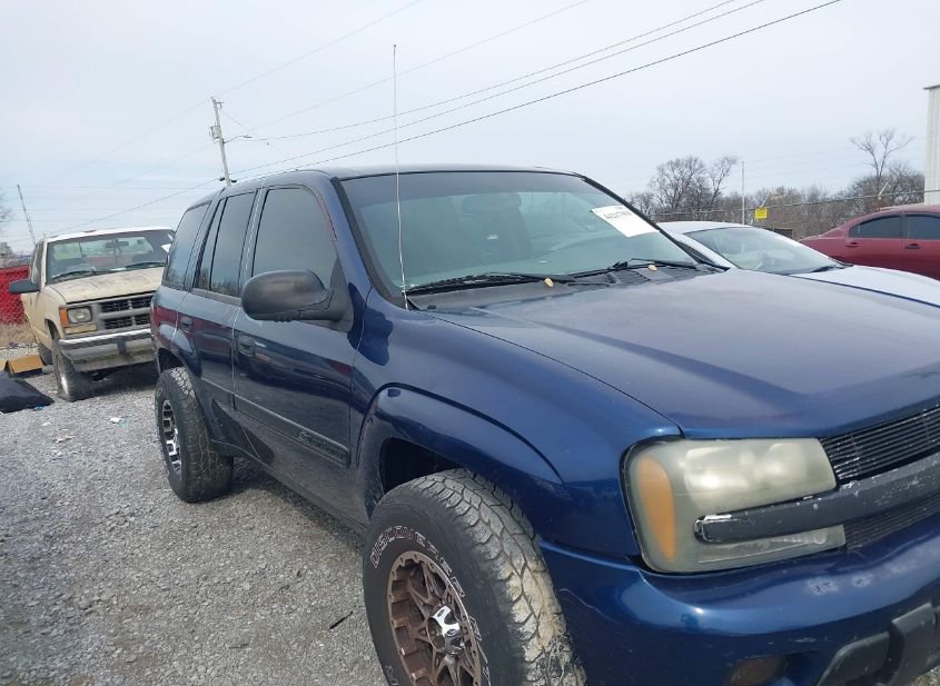 2002 CHEVROLET TRAILBLAZER LT photo