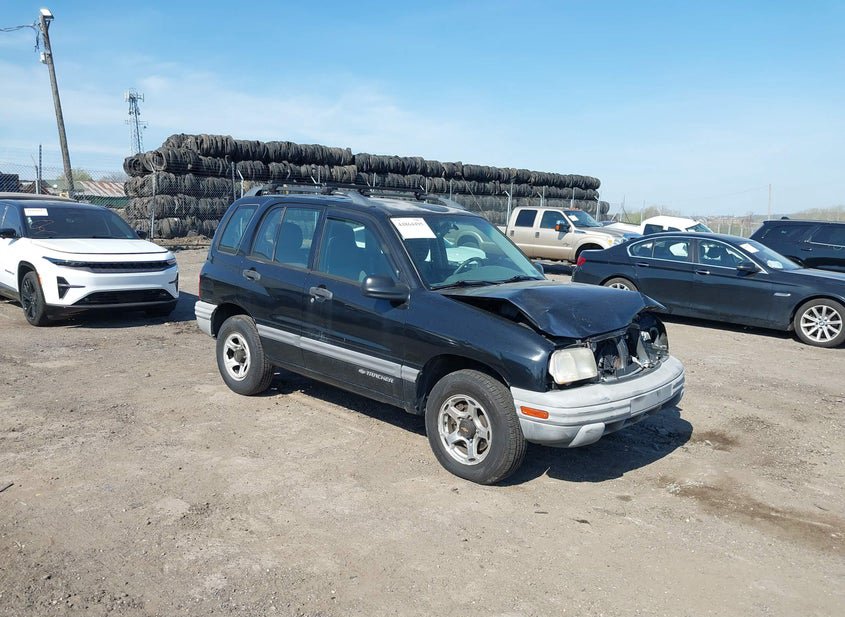 2001 Chevrolet Tracker 2.0L photo