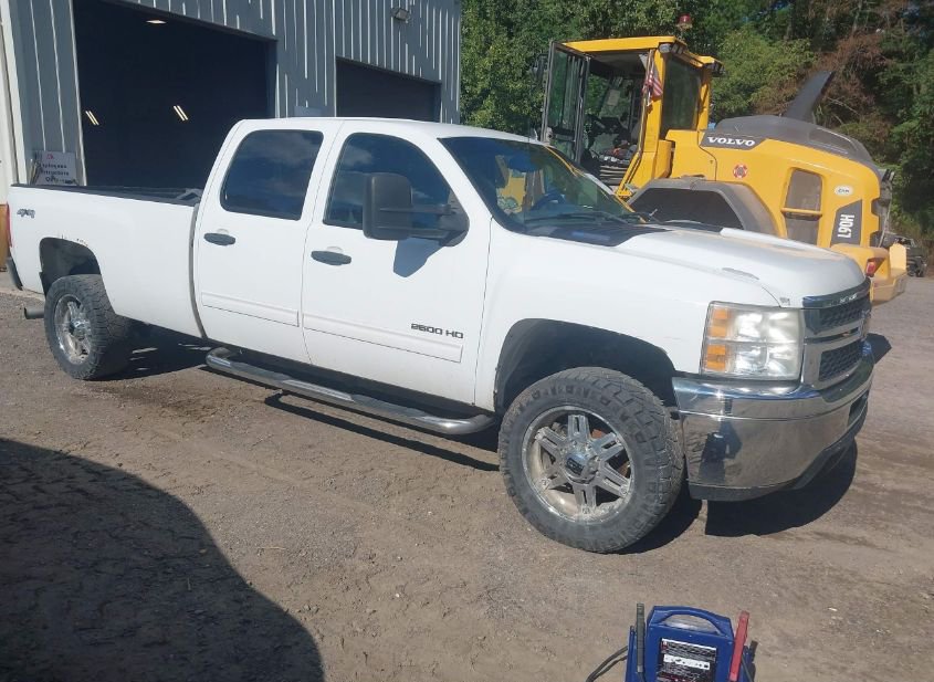 2011 CHEVROLET SILVERADO 2500HD LT photo