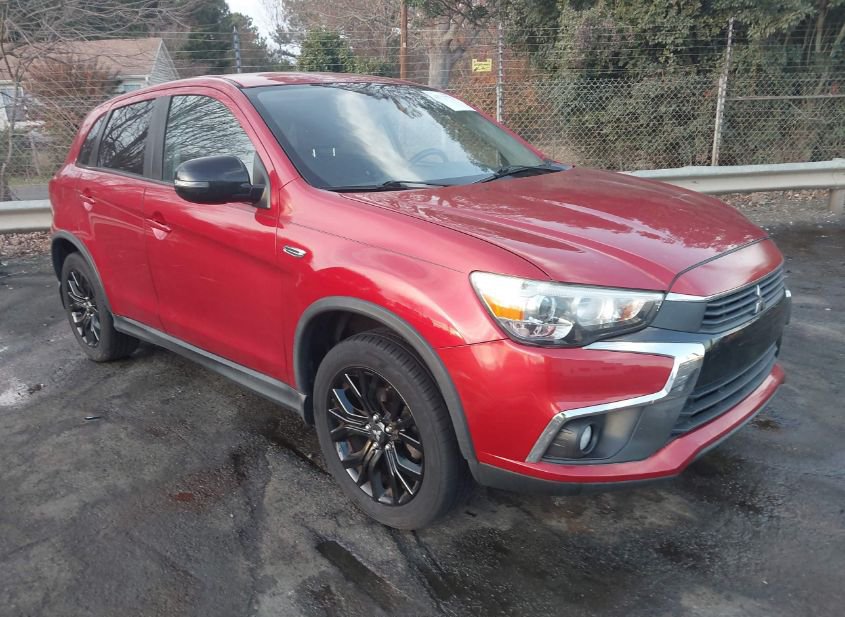 2017 MITSUBISHI OUTLANDER SPORT 2.0 LE photo