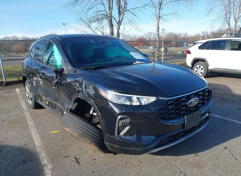 2023 FORD ESCAPE ST-LINE photo
