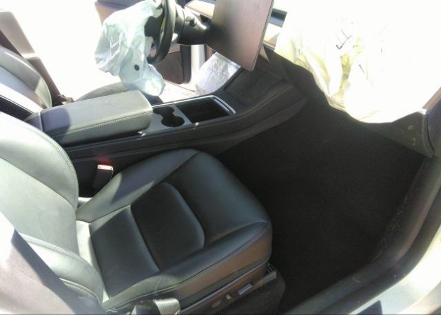 2021 TESLA MODEL Y(VIN: 5YJYGDEEXMF231229