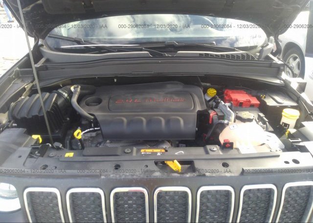 ZACNJABB8KPK85872 2019 JEEP RENEGADE