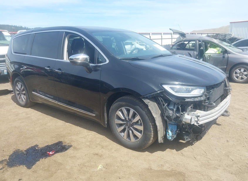 2023 Chrysler Pacifica Hybrid 3.6L photo