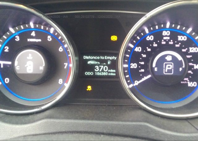 5NPEC4AC9BH141202 2011 HYUNDAI SONATA