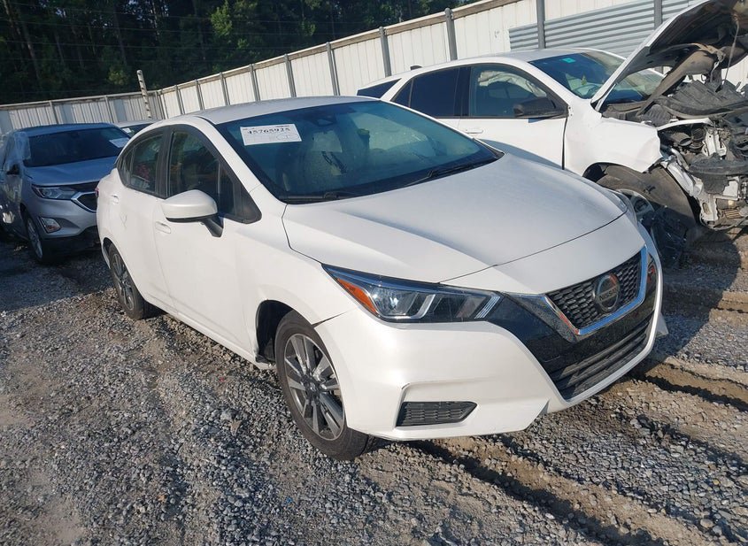 2022 Nissan Versa 1.6L photo