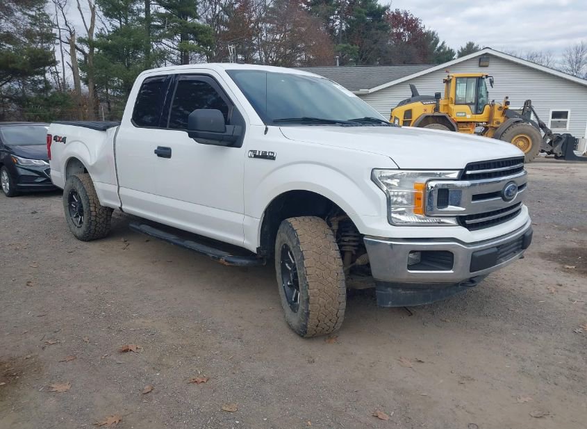2018 FORD F-150 XLT photo