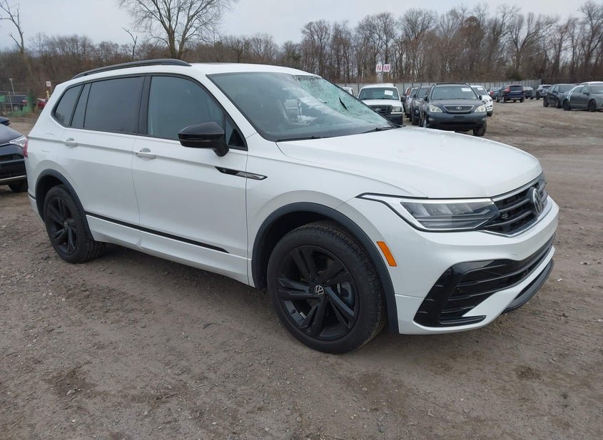 2023 Volkswagen Tiguan 2.0L photo