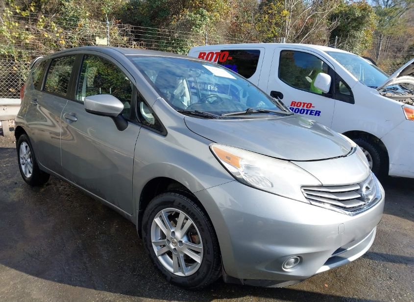 2015 NISSAN VERSA NOTE SV photo