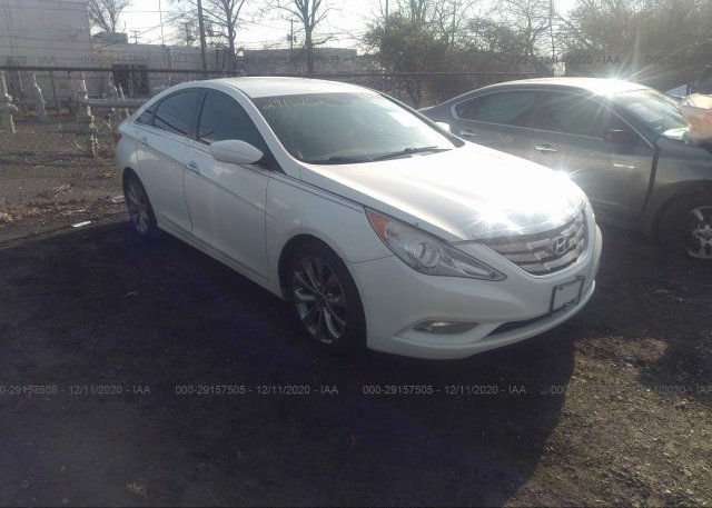 5NPEC4AC8BH074673 2011 HYUNDAI SONATA