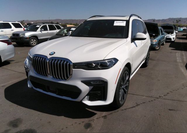2021 BMW X7(VIN: 5UXCW2C09M9F35897