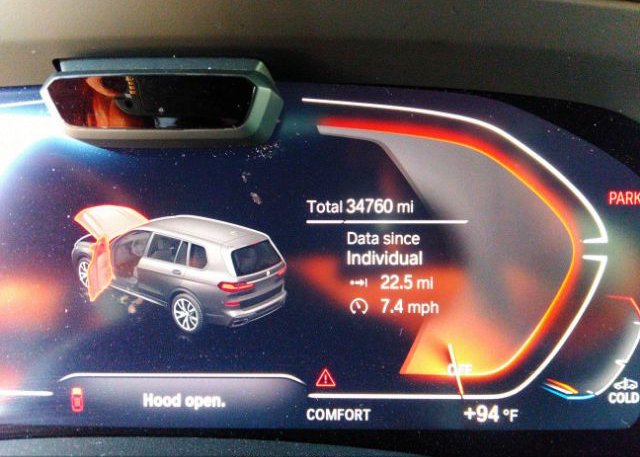 2021 BMW X7(VIN: 5UXCW2C09M9F35897