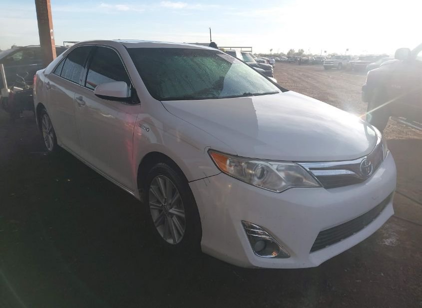2012 TOYOTA CAMRY HYBRID XLE photo