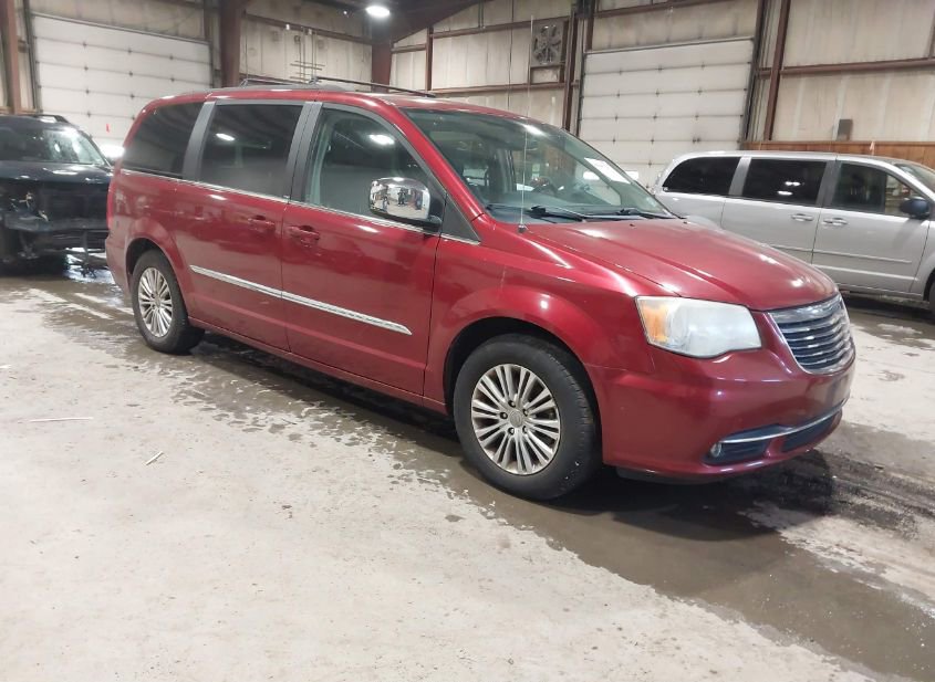 2013 CHRYSLER TOWN & COUNTRY TOURING-L photo