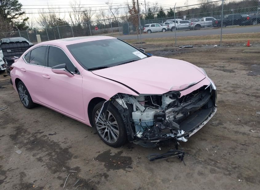 2021 LEXUS ES 250 photo