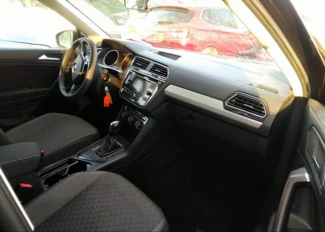 2021 VOLKSWAGEN TIGUAN(VIN: 3VV1B7AX0MM156854