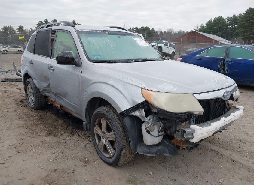 2013 SUBARU FORESTER 2.5X photo