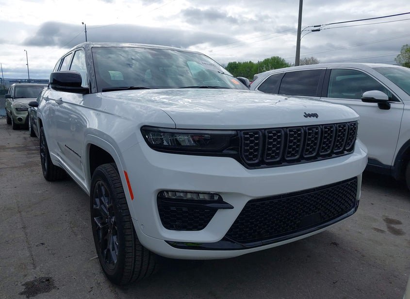 2025 Jeep Grand Cherokee 3.6L photo