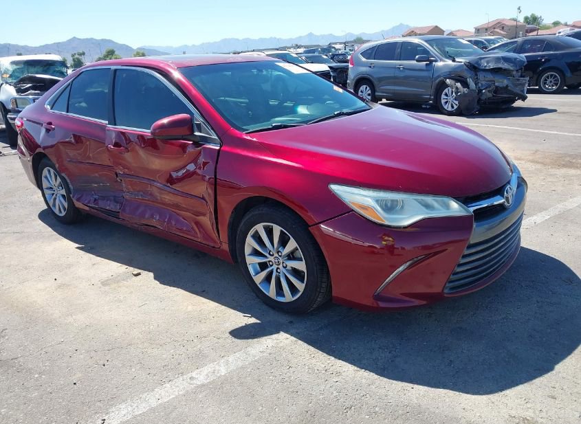 2015 TOYOTA CAMRY XLE V6 photo