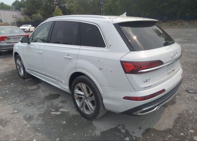 2021 AUDI Q7(VIN: WA1LJAF78MD028433