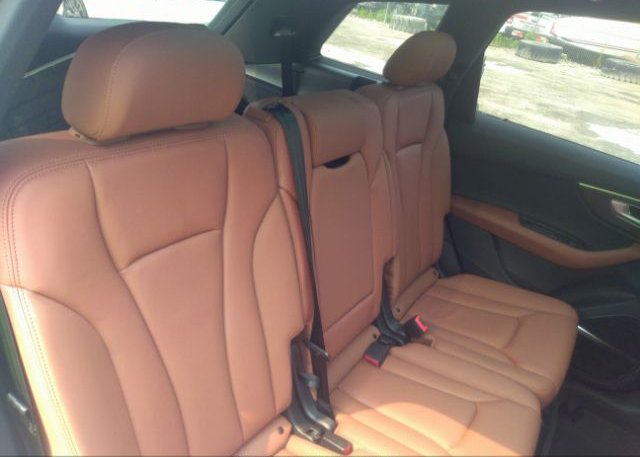 2021 AUDI Q7(VIN: WA1LJAF78MD028433